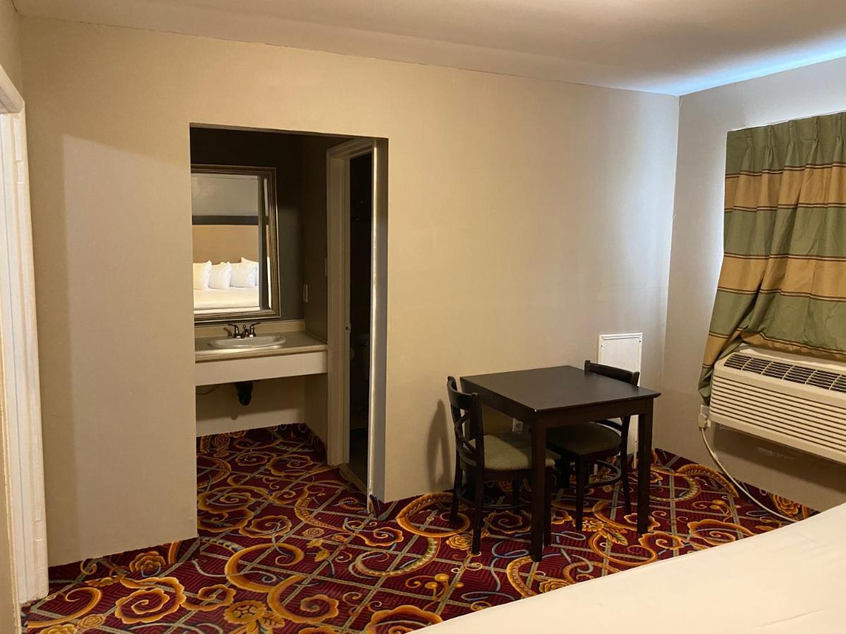 Tourist Hotel Absecon